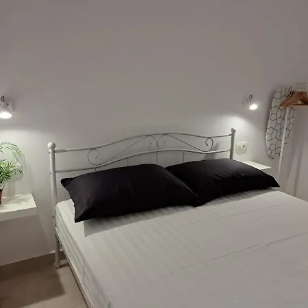 Sea View Apartment Hvar Town