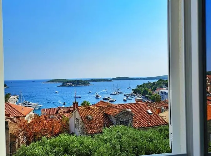 Sea View * Hvar Town